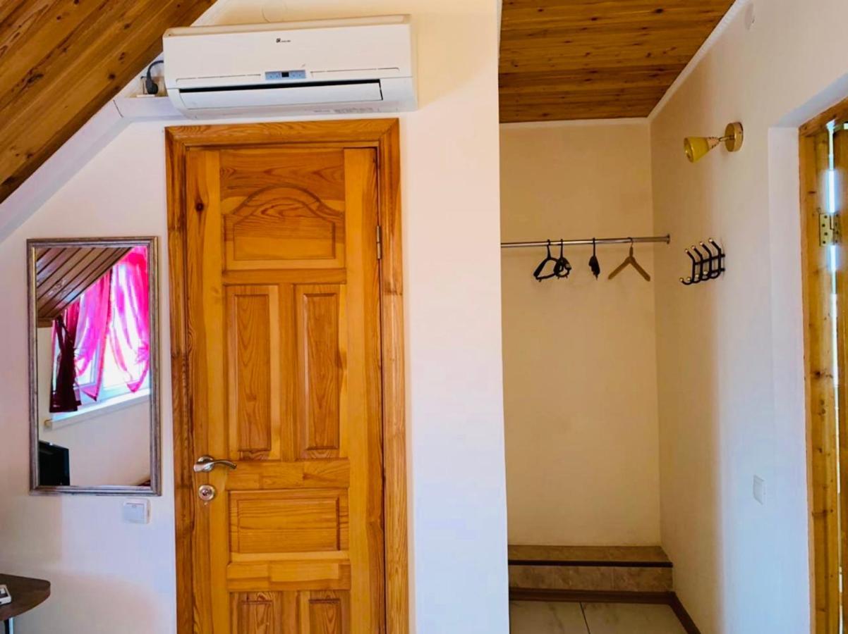 Alakhadze Hotel Askar מראה חיצוני תמונה