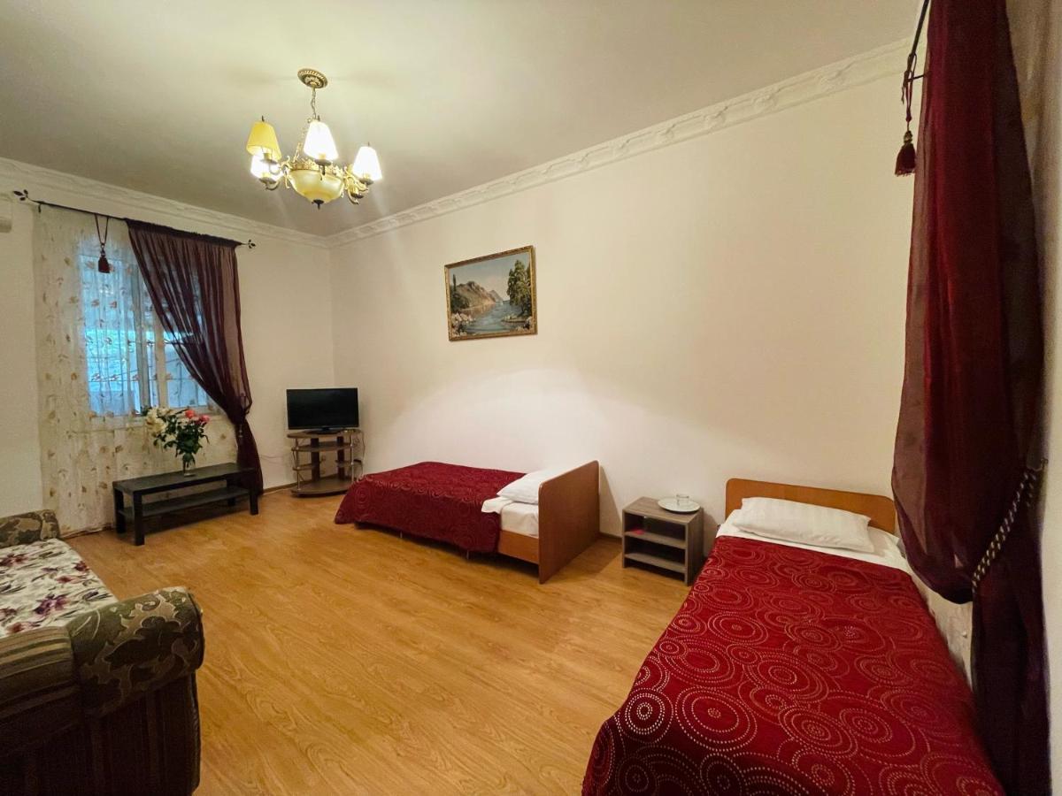 Alakhadze Hotel Askar מראה חיצוני תמונה