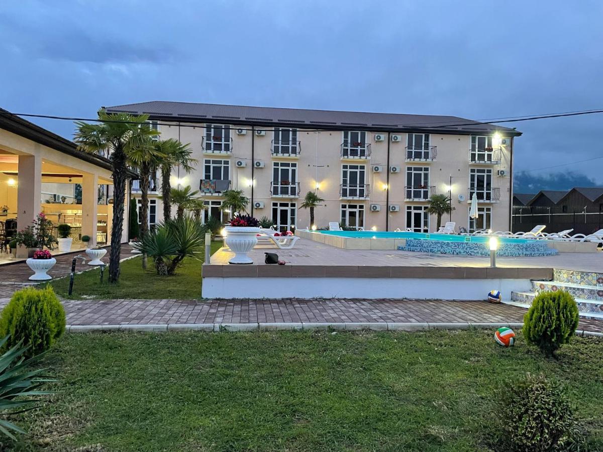Alakhadze Hotel Askar מראה חיצוני תמונה