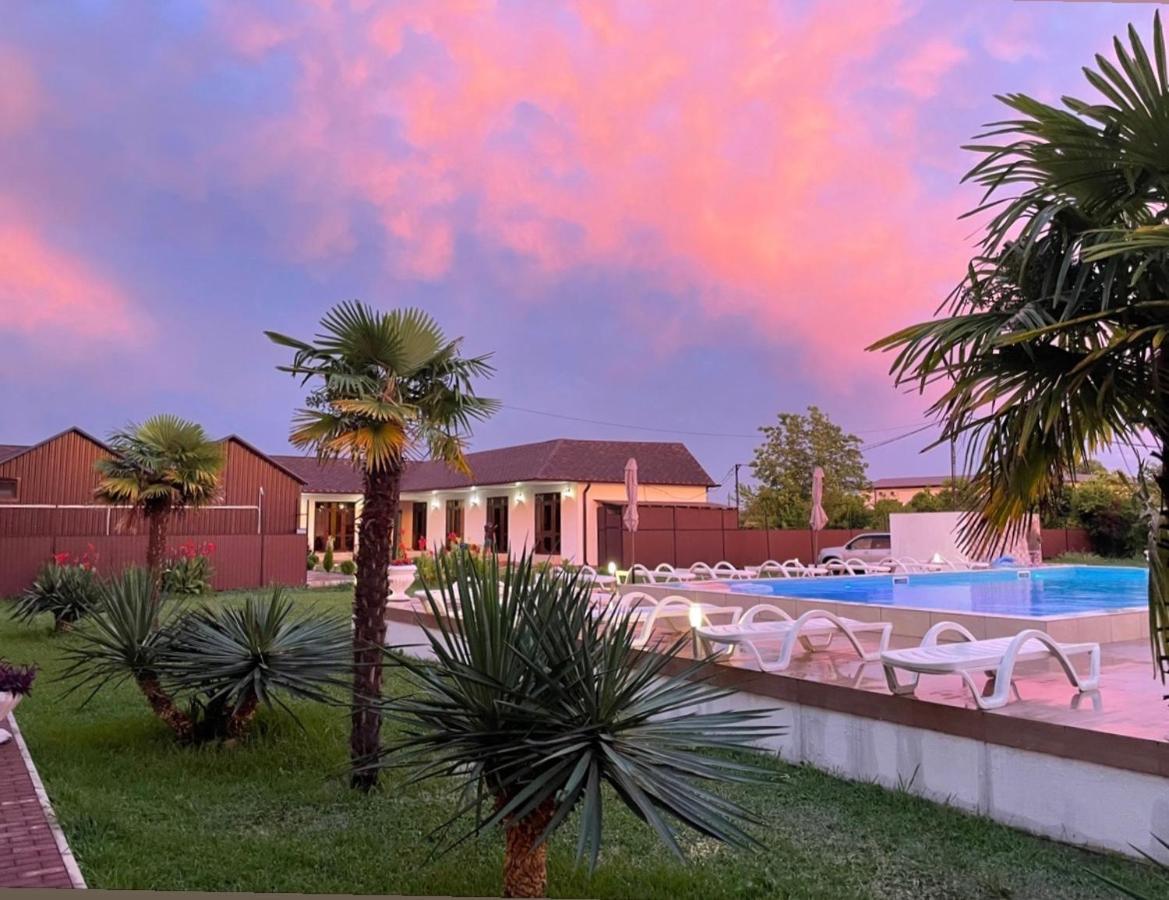 Alakhadze Hotel Askar מראה חיצוני תמונה
