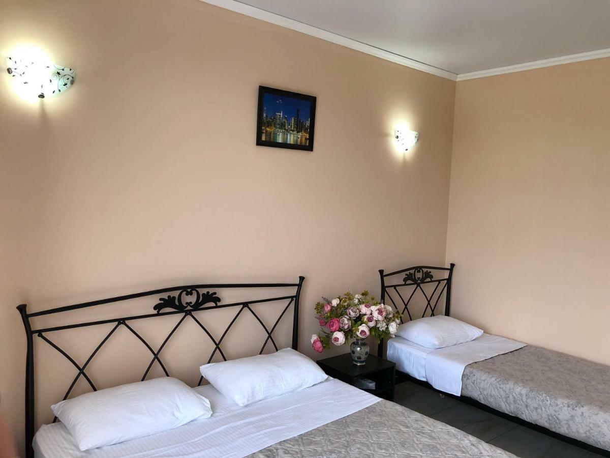Alakhadze Hotel Askar מראה חיצוני תמונה