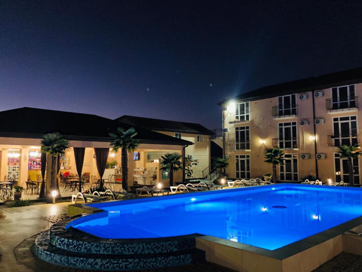 Alakhadze Hotel Askar מראה חיצוני תמונה